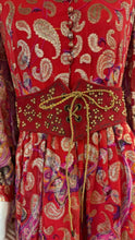 Load image into Gallery viewer, Oscar de la Renta Size Medium Red Print Pre-Owned Dress- Ladies