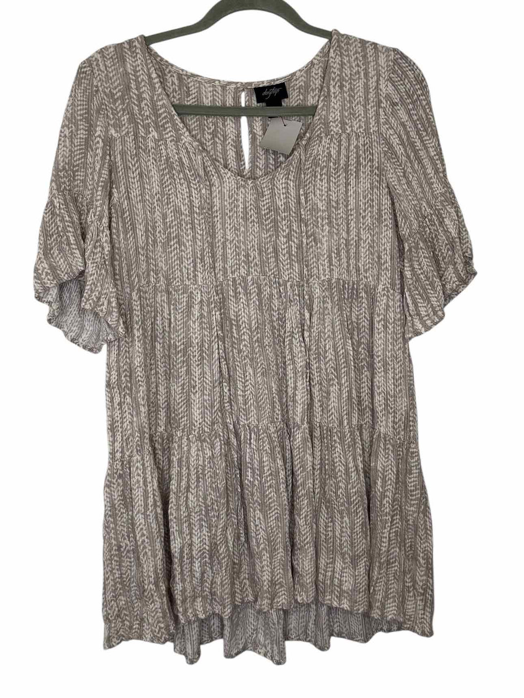 Size Medium Grey Pre-Owned Top- Ladies