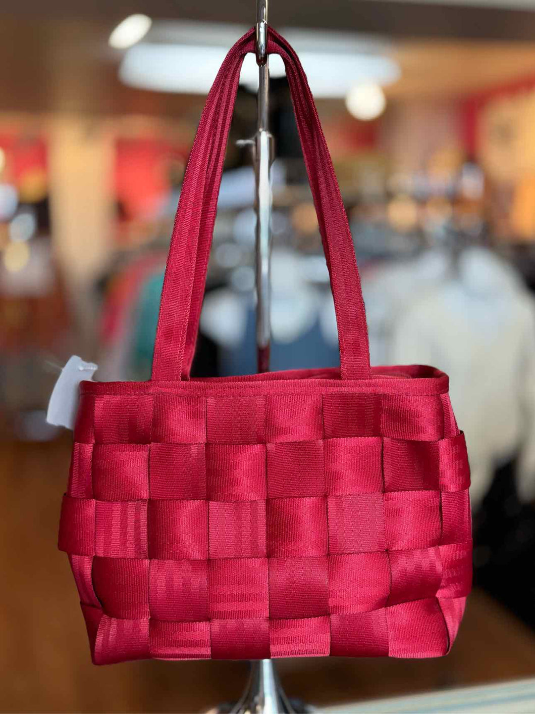 Size Medium Red Pre-Owned Purse- Ladies