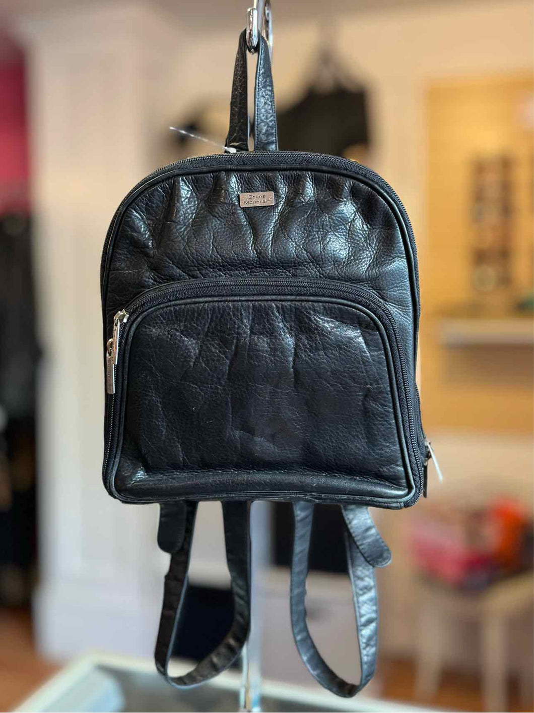 Black Pre-Owned Purse- Ladies