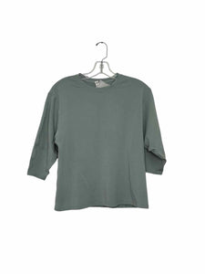 Lululemon Size 2 Mint Pre-Owned Top- Ladies