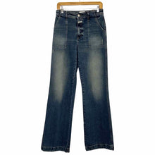 Load image into Gallery viewer, Closed Size 28 Denim Pre-Owned Jeans- Ladies
