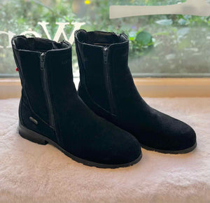 Nexgrip Size 9 Black Pre-Owned Boots- Ladies