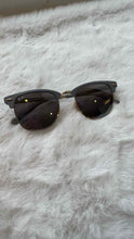 Load image into Gallery viewer, Ray Ban Grey Pre-Owned Sunglasses

