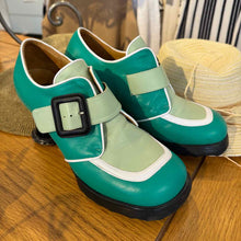 Load image into Gallery viewer, John Fluevog Size 10 Green Pre-Owned Heels Shoes- Ladies

