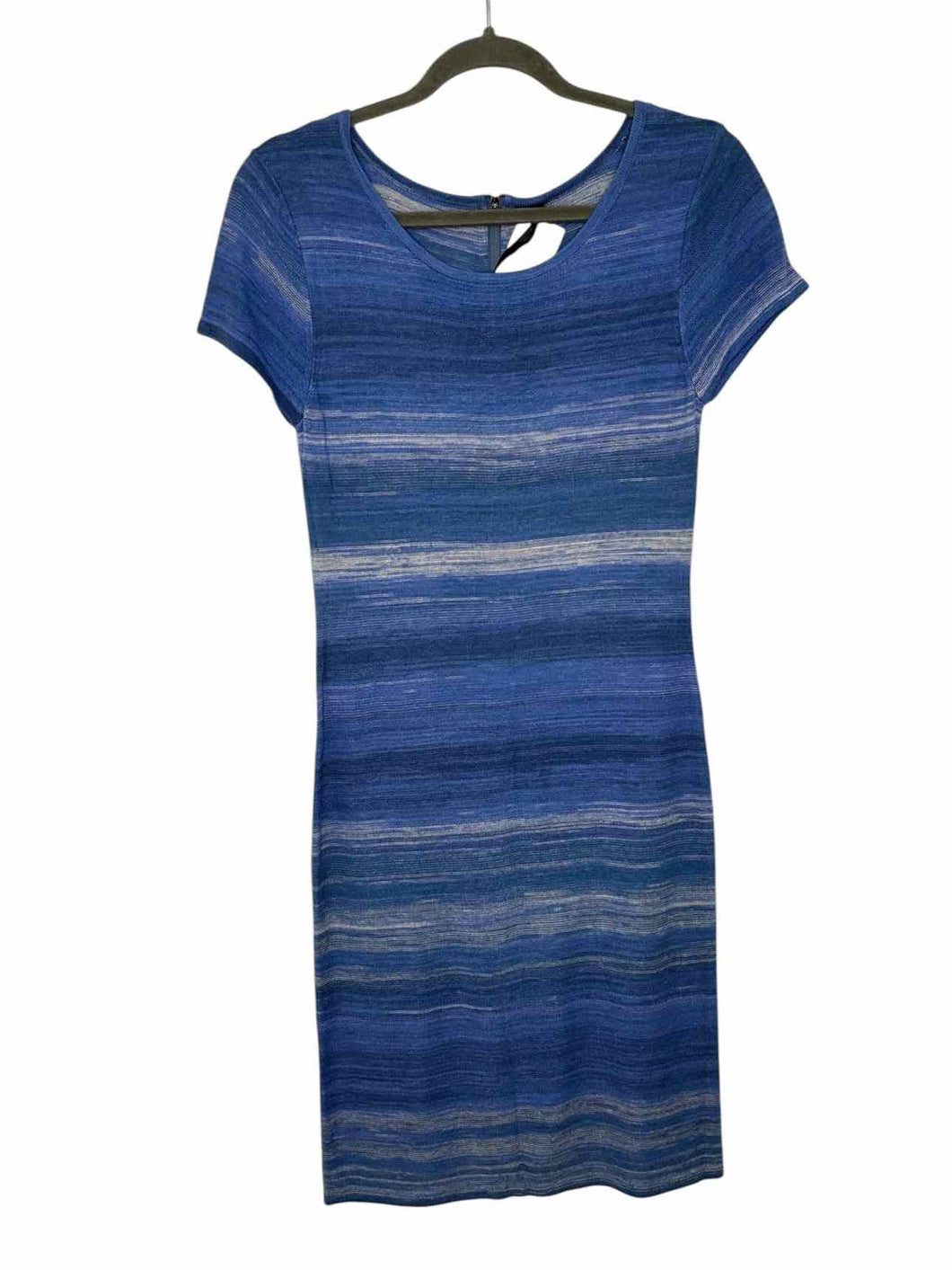 Andrew Marc Size Medium Blue Print Pre-Owned Dress- Ladies