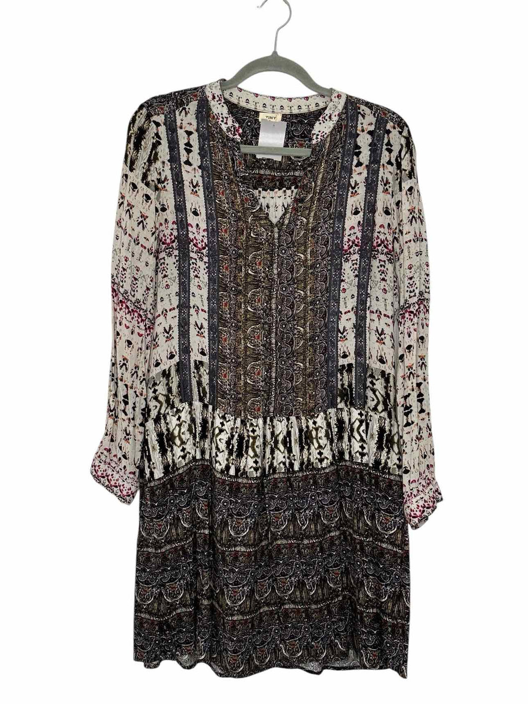 Tiny Size Medium Multi Pre-Owned Dress- Ladies