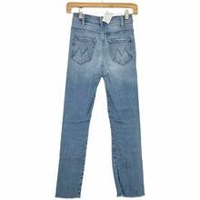 Load image into Gallery viewer, Mother Size 25 Denim Pre-Owned Jeans- Ladies
