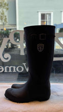 Load image into Gallery viewer, Kamik Size 9 Black Pre-Owned Boots- Ladies
