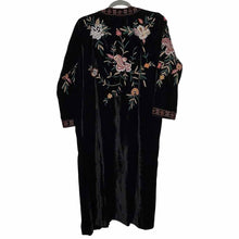 Load image into Gallery viewer, Kyla Seo Size Small Black Floral Pre-Owned Robe- Ladies
