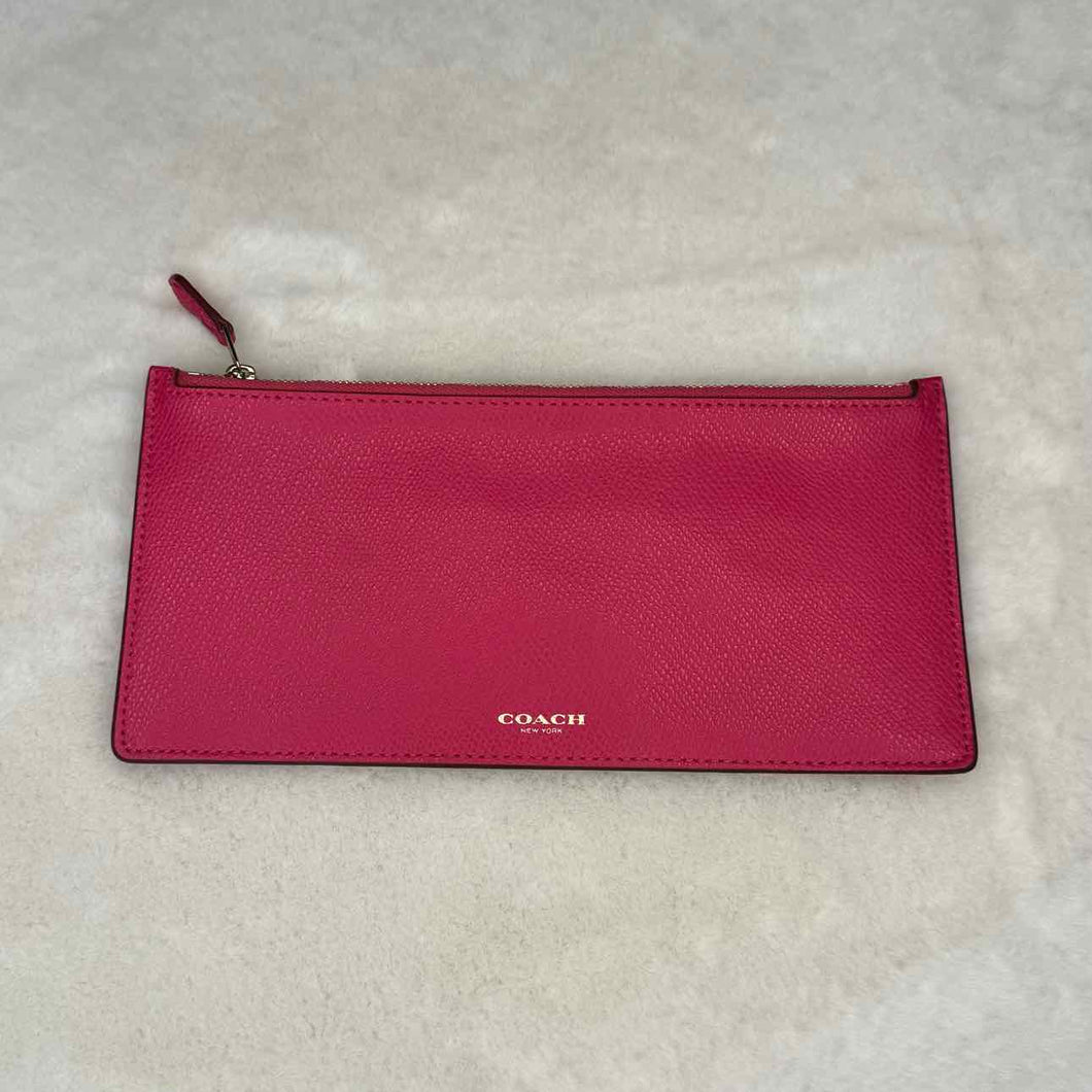 Coach Size Pink Pre-Owned Wallet- Ladies