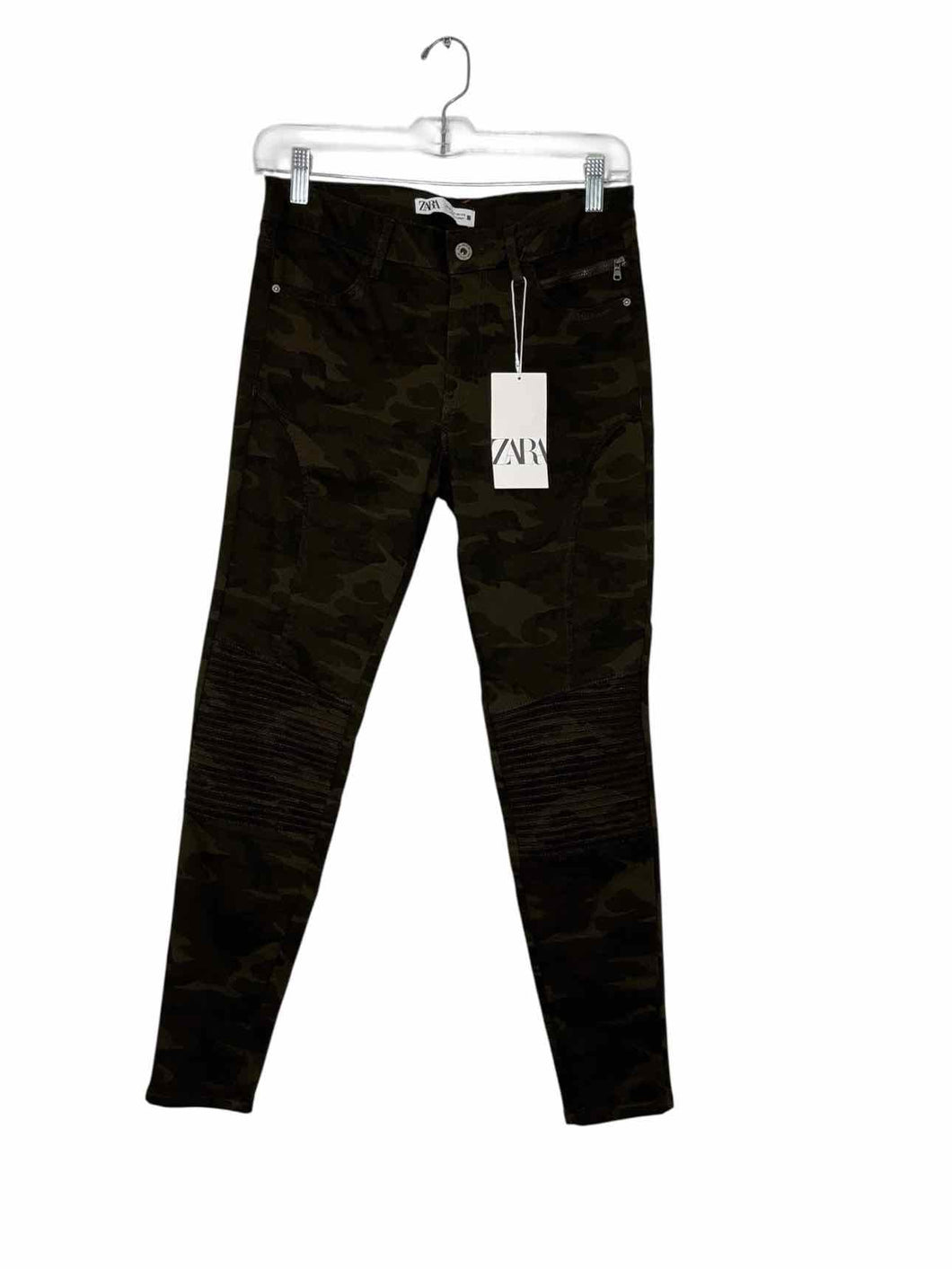 Zara Size 6 Camouflage New w/ Tags Pants- Ladies