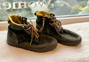 Size 40 Green Bootie Pre-Owned Shoes- Ladies