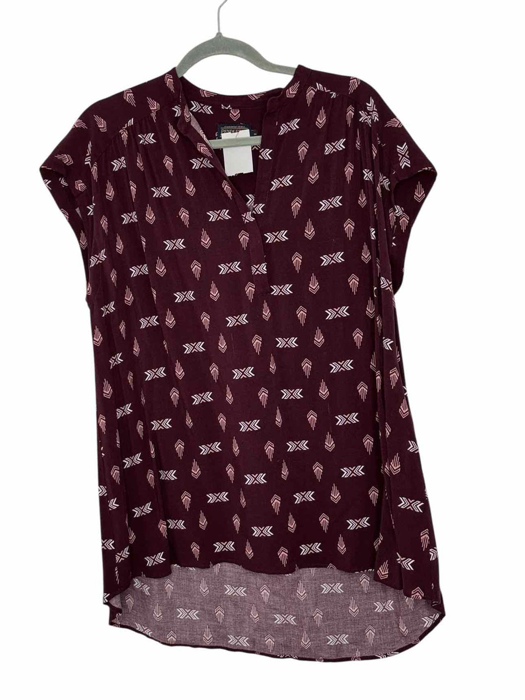 Pendleton Size Medium Burgundy Print Pre-Owned Blouse- Ladies