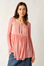 Load image into Gallery viewer, Free People Size X- Small Coral Tank Top- Ladies
