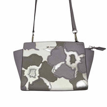 Load image into Gallery viewer, Michael Kors Lavender Print Pre-Owned Crossbody Purse- Ladies
