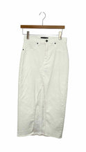 Load image into Gallery viewer, Modern American Size 26 White Pre-Owned Skirt- Ladies
