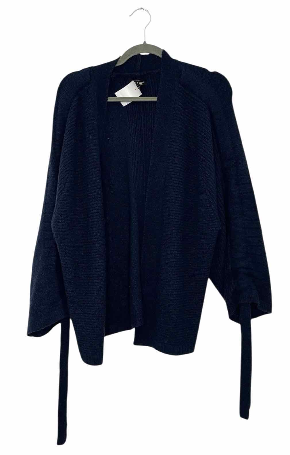 Lucky Brand Size X- Small Navy Pre-Owned Sweater- Ladies