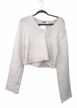 Load image into Gallery viewer, Size Small Cream Pre-Owned Sweater- Ladies

