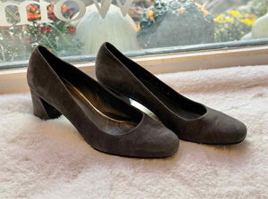 Stuart Weitzman Size 9.5 Grey Heels Pre-Owned Shoes- Ladies
