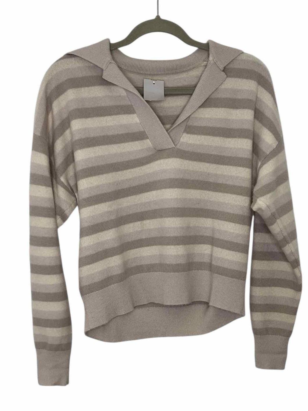 Club Monaco Size S/M Beige Stripe Pre-Owned Sweater- Ladies