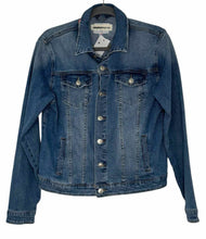 Load image into Gallery viewer, Mango Bay Design Size Medium Denim Pre-Owned Blazer/Indoor Jacket- Ladies
