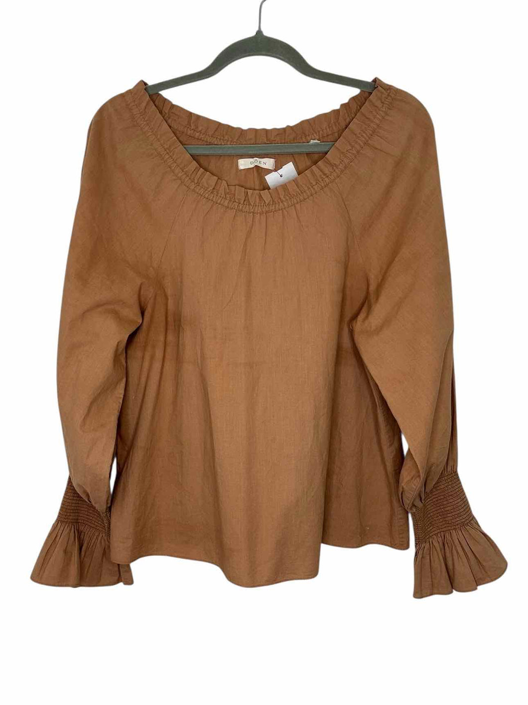 Doen Size X- Small Tan Pre-Owned Blouse- Ladies