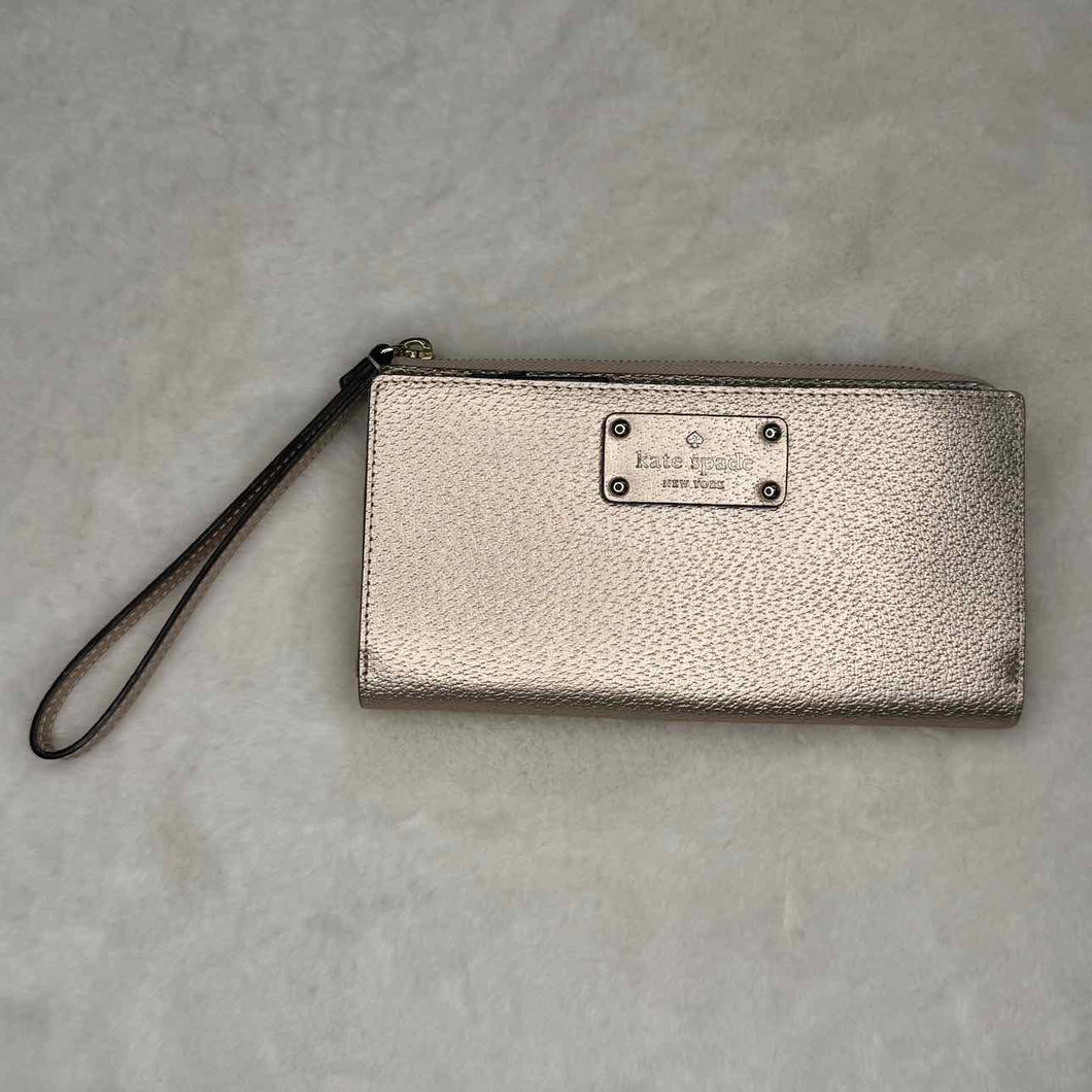 Kate Spade Rose Gold New w/ Tags Wallet- Ladies