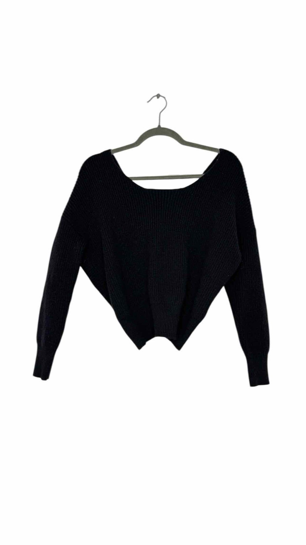 Bishop & Young Size Small Black Pre-Owned Sweater- Ladies