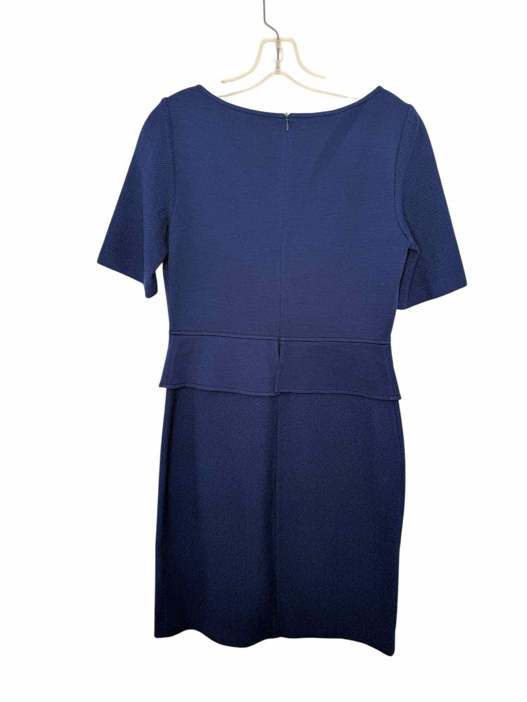 St John Size 6 Navy Pre-Owned Dress- Ladies