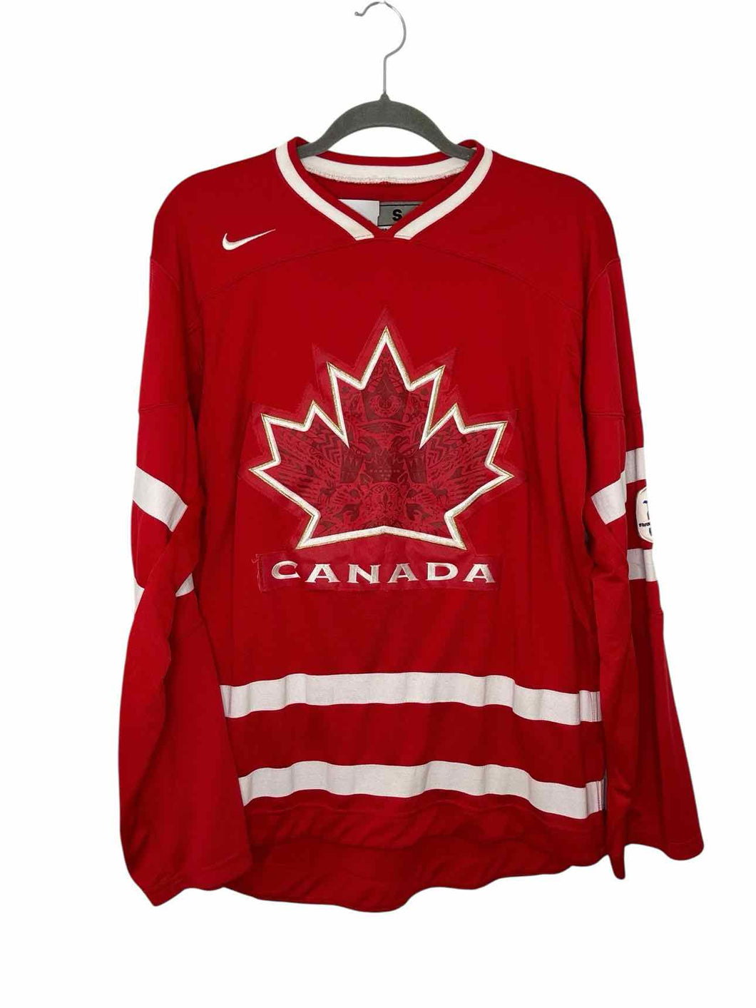 Nike Size S Red Pre-Owned Shirt- Mens