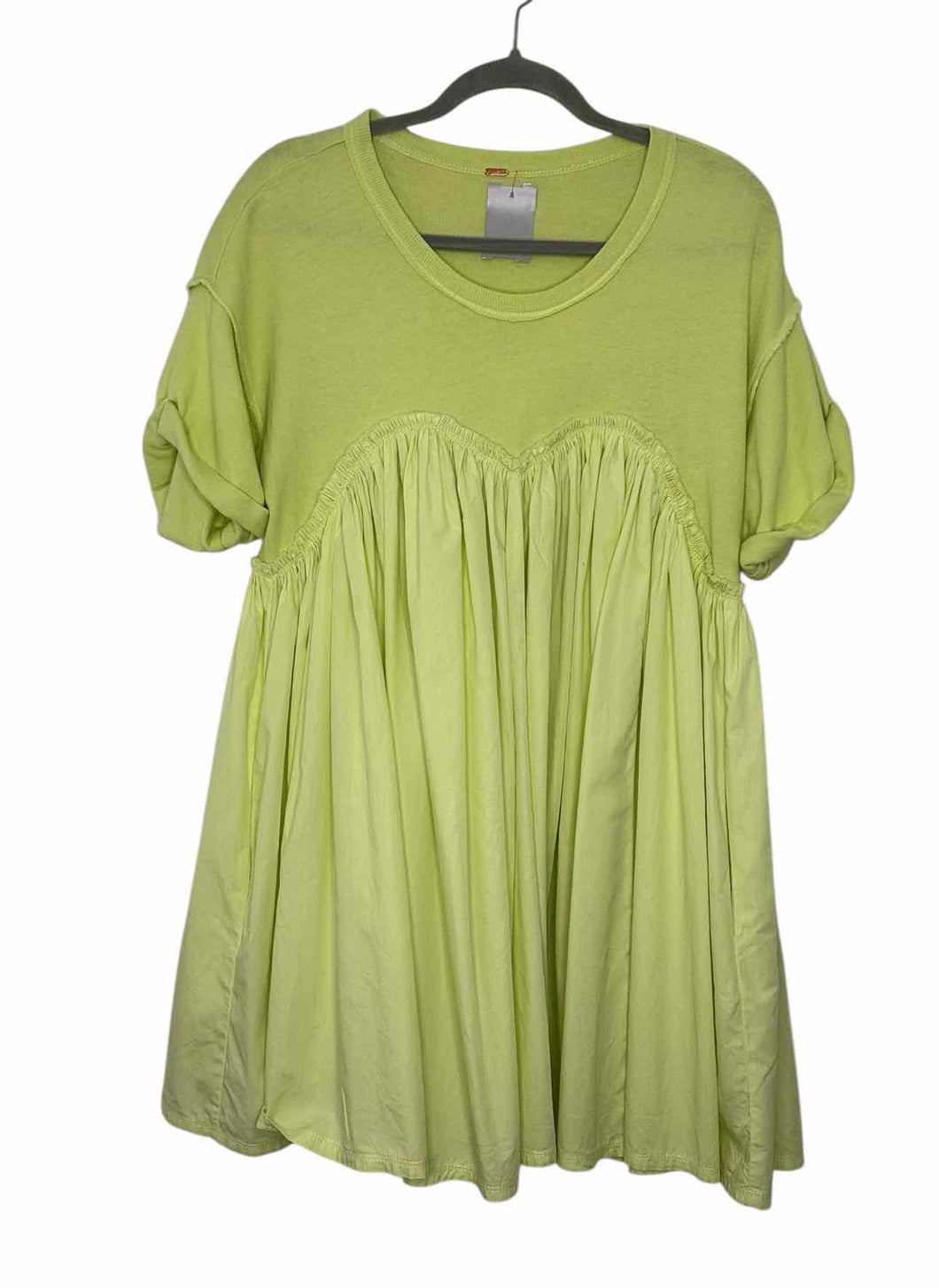 Free People Size X- Small Lime Green Pre-Owned Dress- Ladies