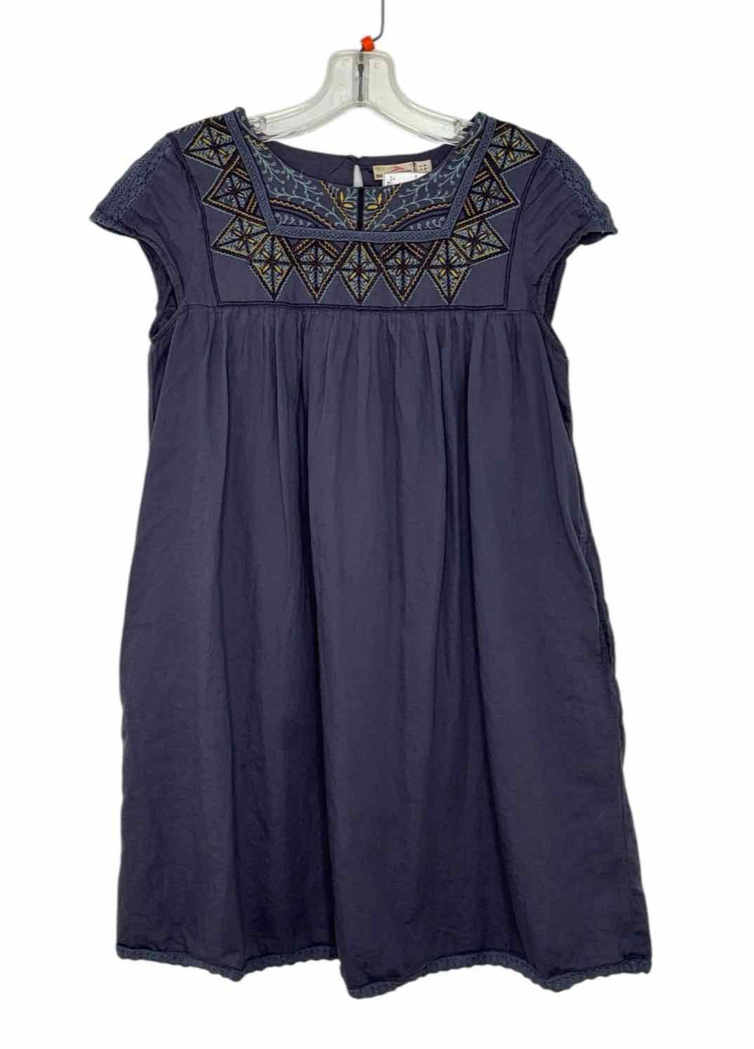 Holding Horses Size 4P Blue Pre-Owned Dress- Ladies