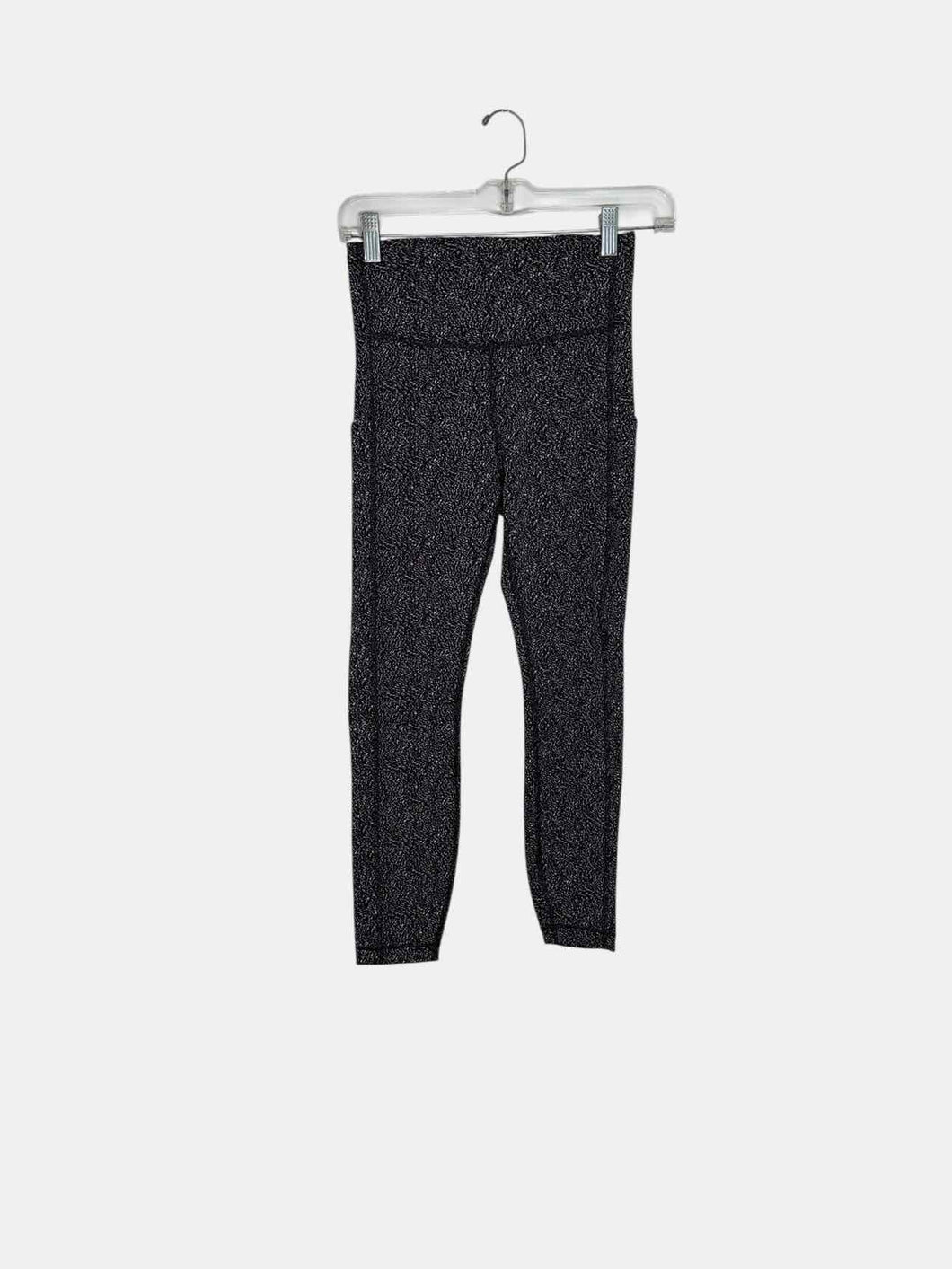 Athleta Size X- Small Black Print Pre-Owned Leggings- Ladies