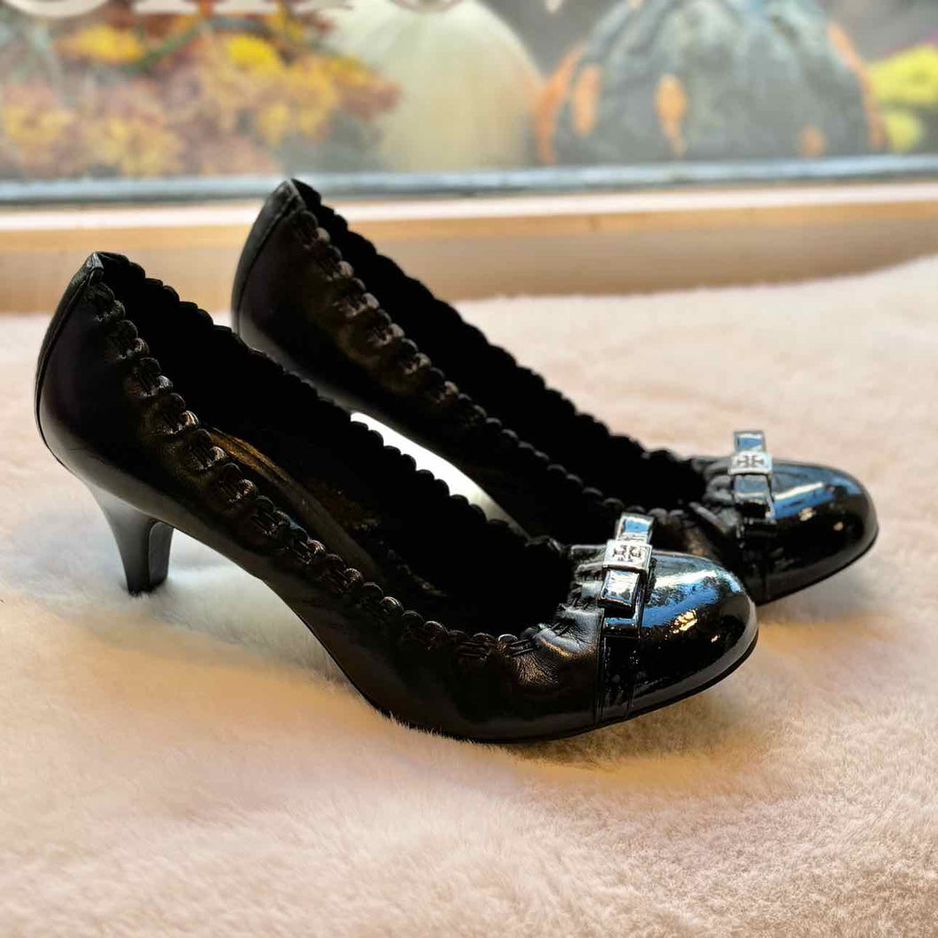 Tory Burch Size 8 Black Heels Pre-Owned Shoes- Ladies