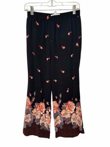 ett:twa Size Medium Black Print Pre-Owned Pants- Ladies