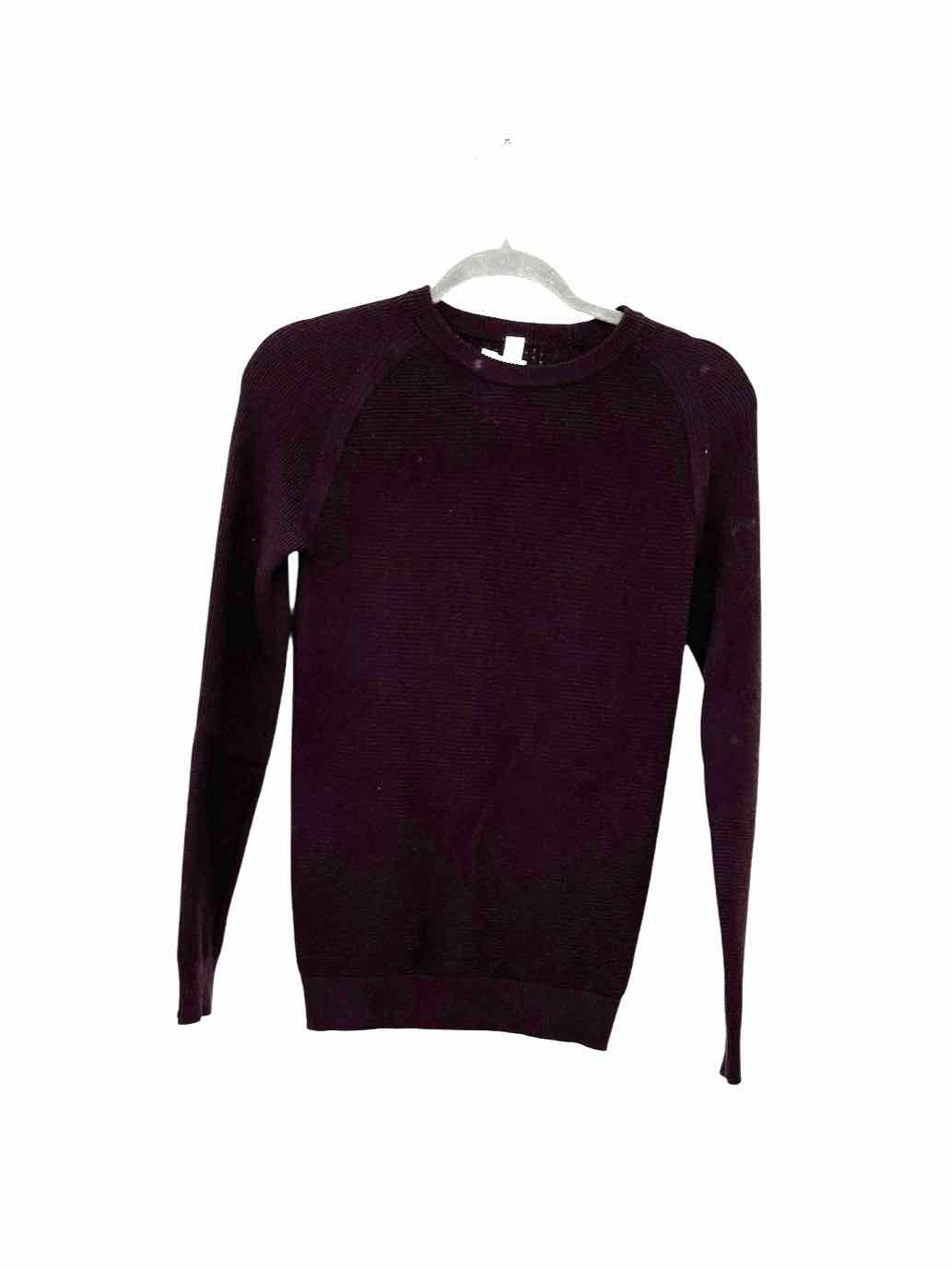 Lululemon Size 4 Purple Pre-Owned Sweater- Ladies