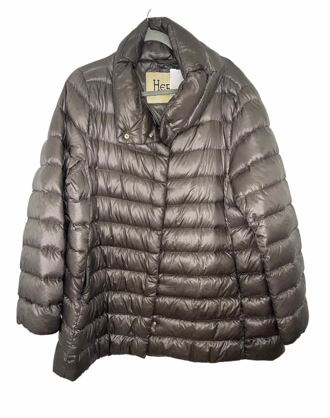 Herno Size XXL Grey Pre-Owned Coat- Ladies