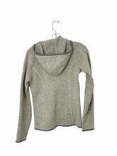 Load image into Gallery viewer, Patagonia Size S Grey Pre-Owned Jacket- Ladies
