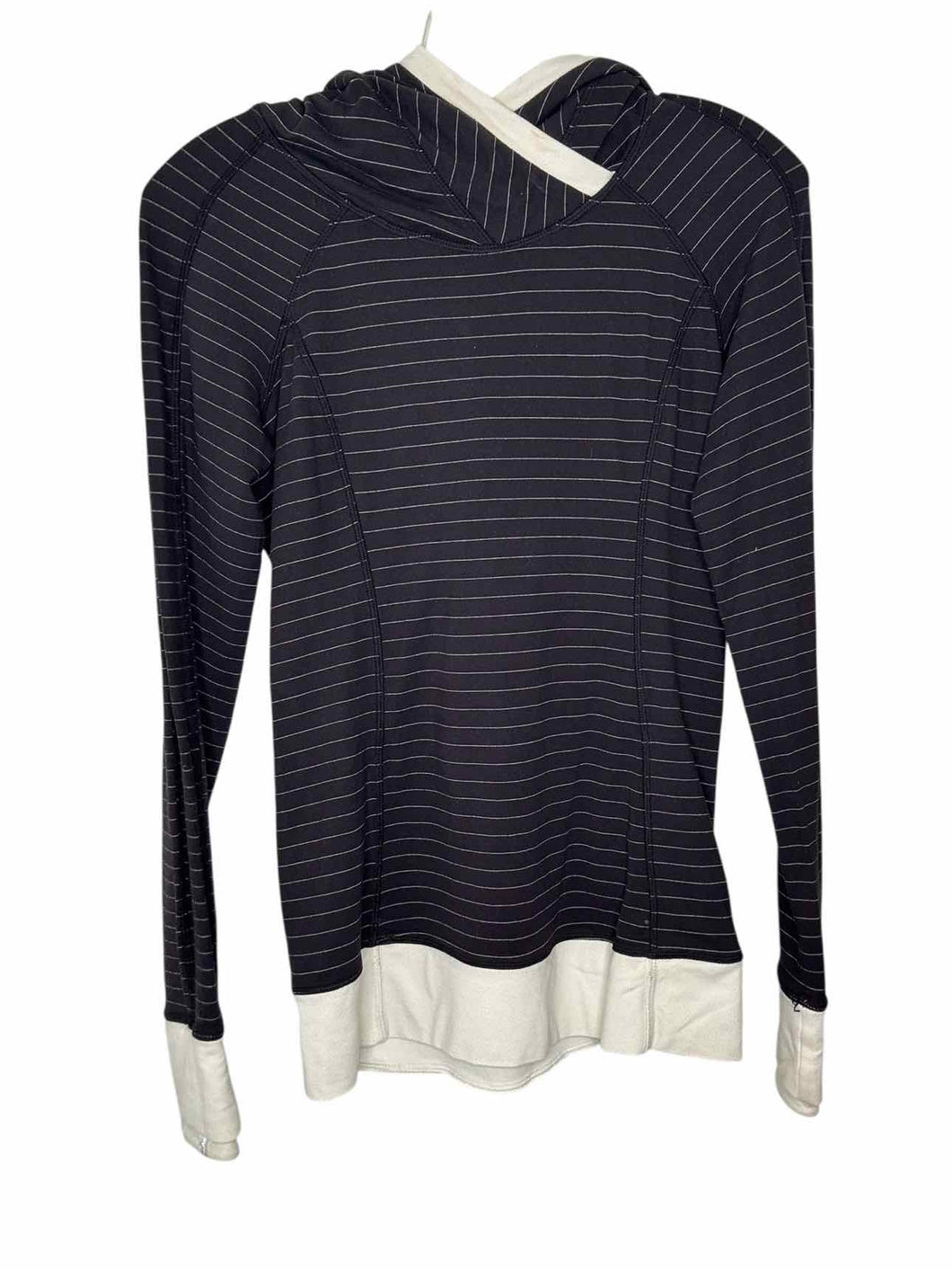 Lululemon Size 4 Black Stripe Pre-Owned Pullover- Ladies