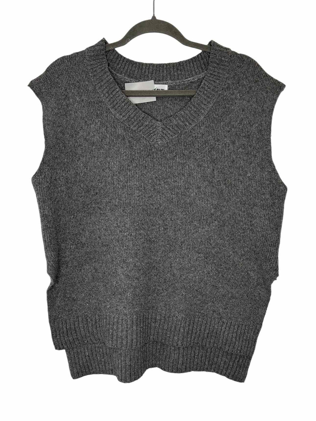 Size Large Grey Pre-Owned Vest- Ladies