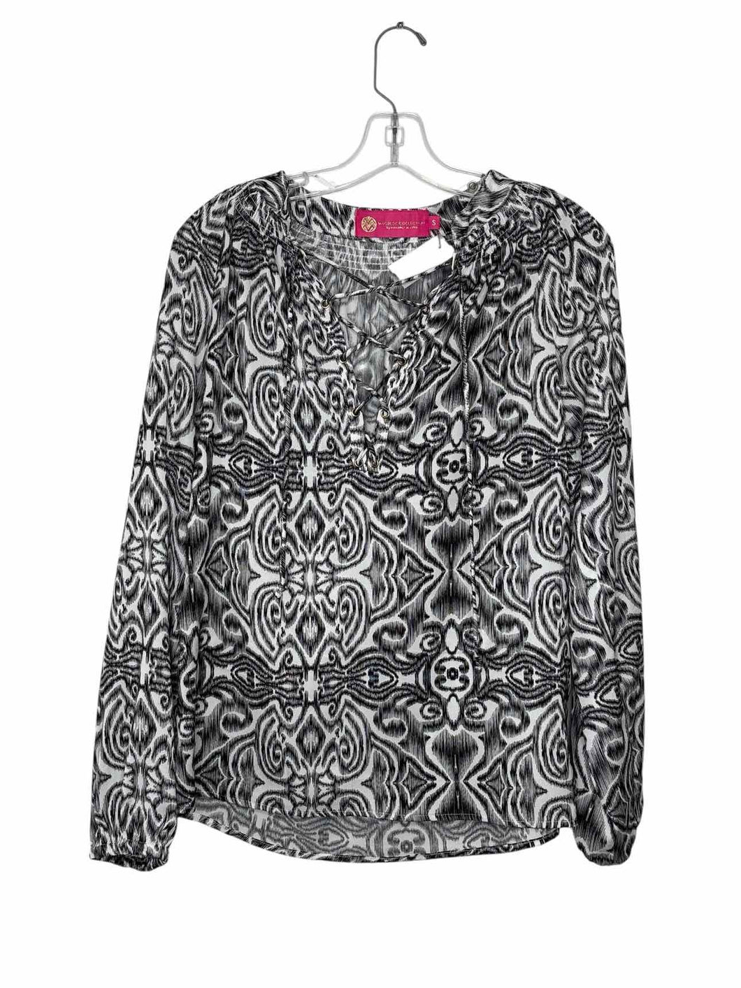 Size Small Blk/Wht Pre-Owned Blouse- Ladies
