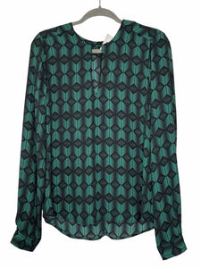 Olivaceous Size Medium Green Print Pre-Owned Top- Ladies