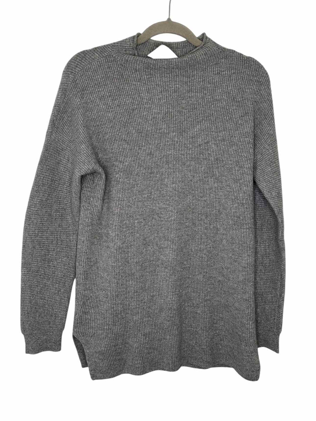LL Bean Signature Size Small Grey Pre-Owned Sweater- Ladies