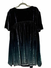 Load image into Gallery viewer, Free People Size Small Hunter Green Pre-Owned Dress- Ladies

