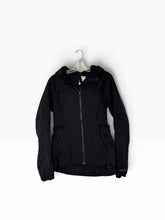 Load image into Gallery viewer, Lululemon Size 10 Black Pre-Owned Jacket- Ladies
