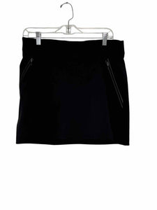 Columbia Size Medium Black Pre-Owned Skirt- Ladies
