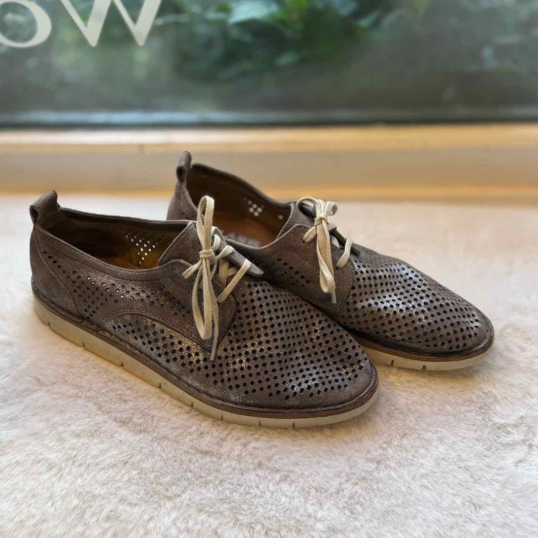 Trask Size 7.5 Charcoal Loafer Pre-Owned Shoes- Ladies