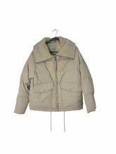 Load image into Gallery viewer, Varley Size Small Cream Pre-Owned Jacket- Ladies
