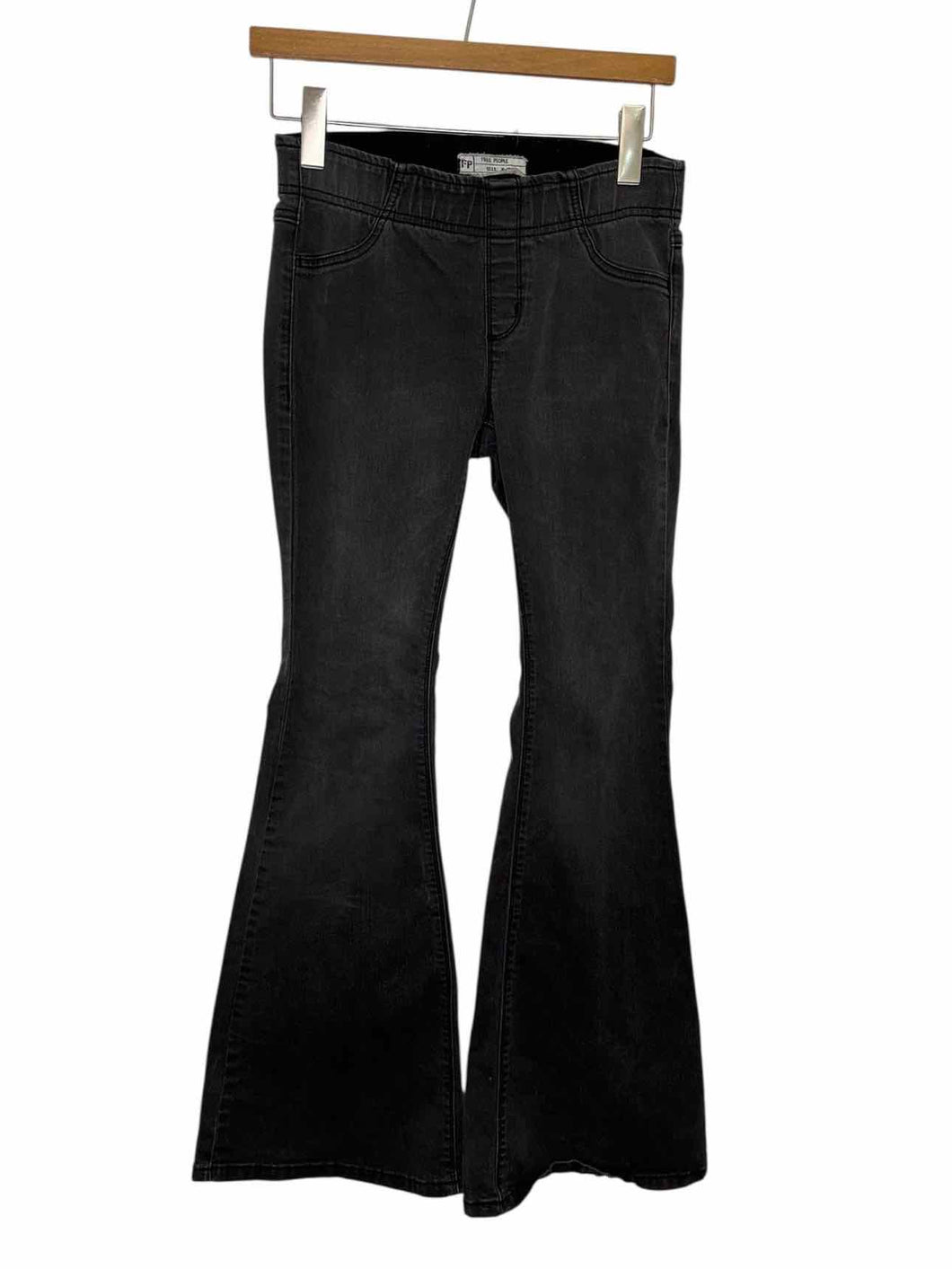 Free People Size 27 Black Pre-Owned Jeans- Ladies